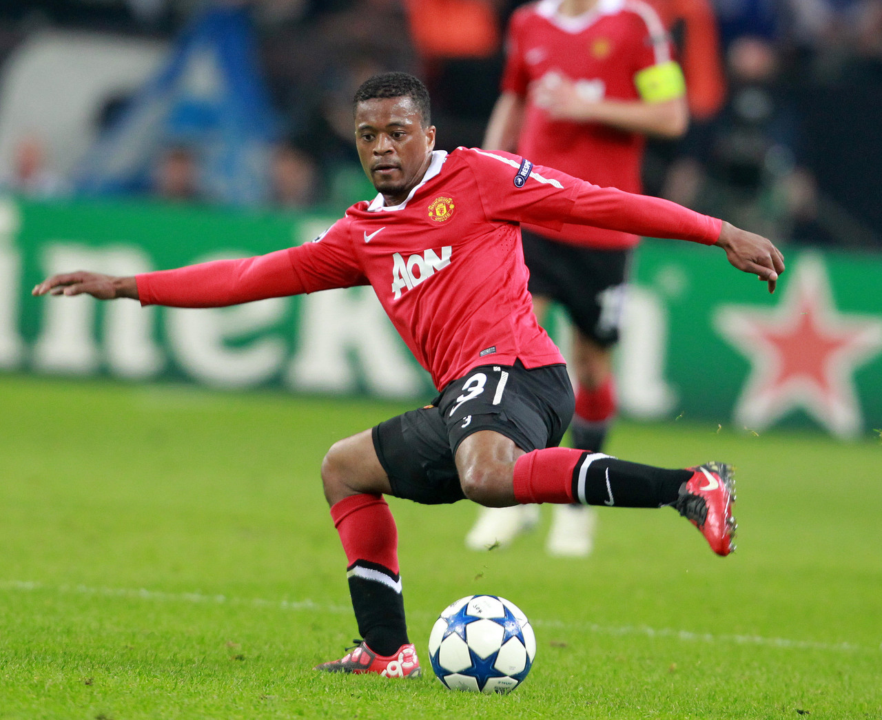 间断地保持 间断地保持